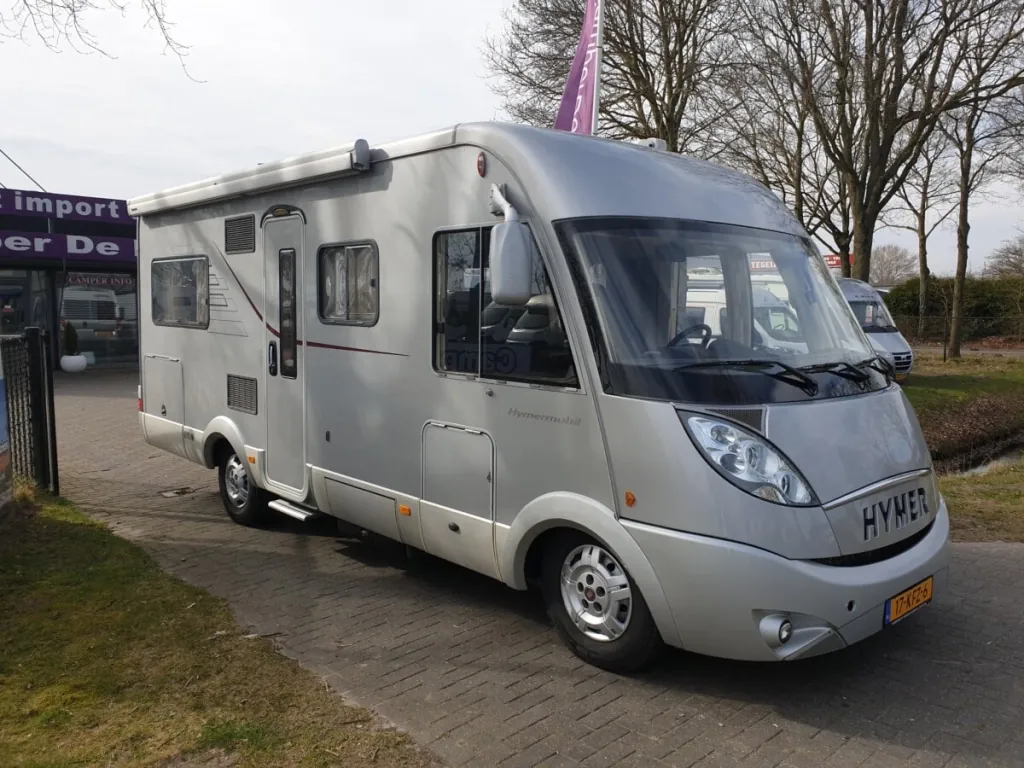 36 Ruime  Sfeervolle Hymer 160PK Automaat 4P Fransbed