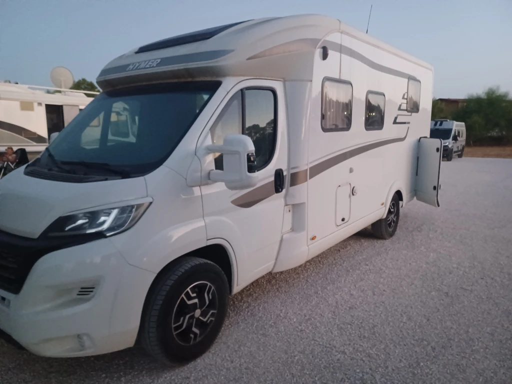 P178 Fly/drive Hymer  Loc.Alicante (Sp)